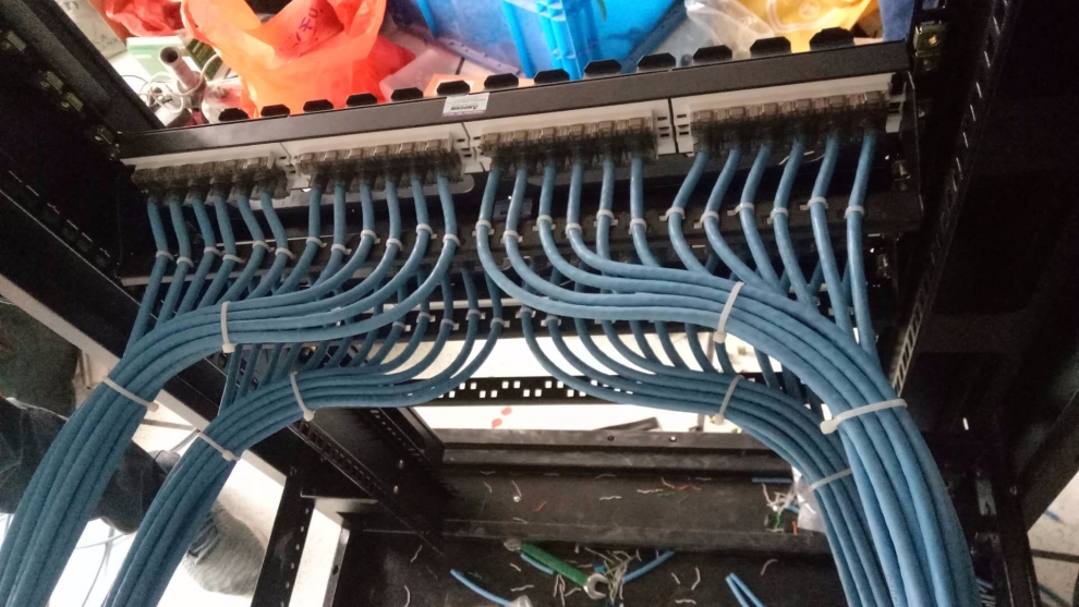 辦公室網(wǎng)絡(luò)系統(tǒng)建設(shè)工程 辦公室網(wǎng)絡(luò)系統(tǒng)建設(shè)工程